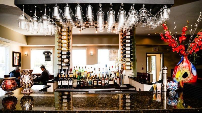 Quality Inn & Suites Edmonton International Airport Leduc Exteriör bild